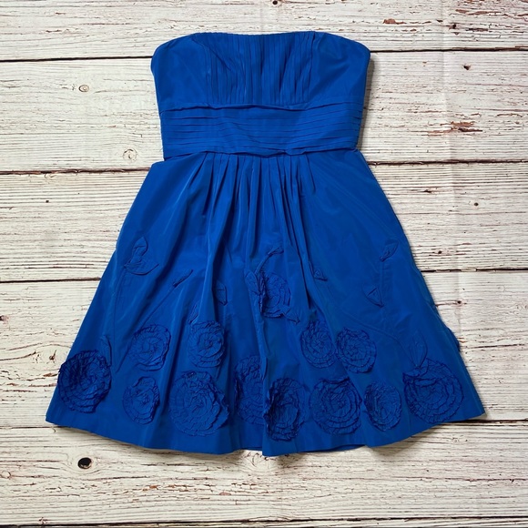 BCBGMAXAZRIA Taffeta Fit and Flare Larkspur Blue Strapless Dress Sz 4 - Picture 16 of 16